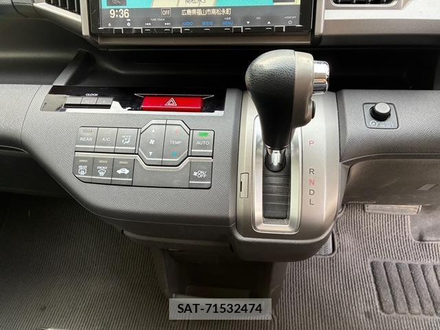 Honda e 2013-09 8549547-14