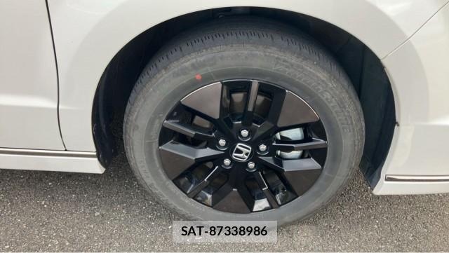 Honda e 2024-08 8550323-8
