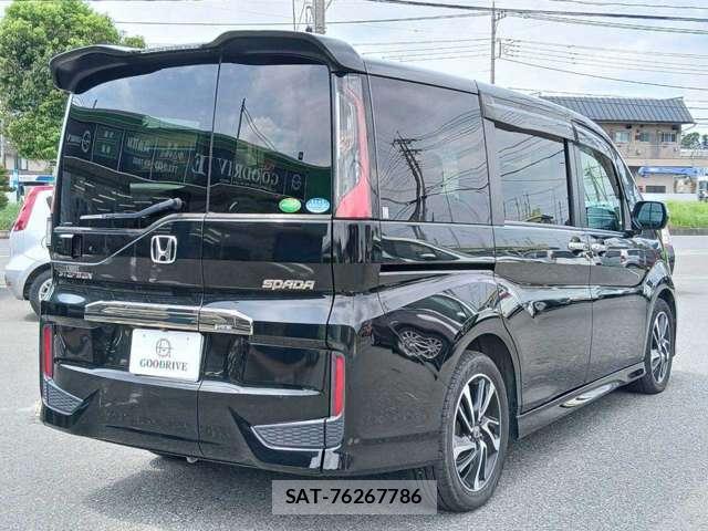 Honda e 2015-11 8551086-1