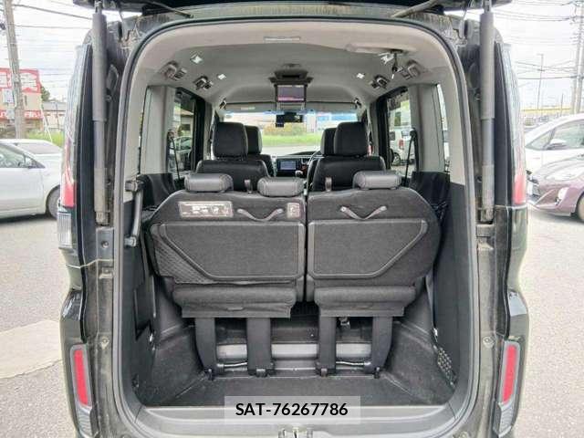 Honda e 2015-11 8551086-9