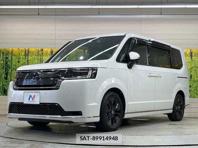 Honda e 2023-10 8551095-16