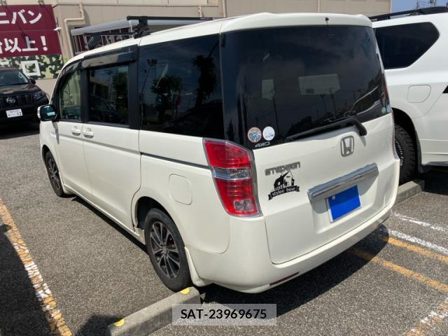 Honda e 2010-01 8551155-7