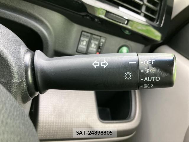 Honda e 2017-08 8552459-16