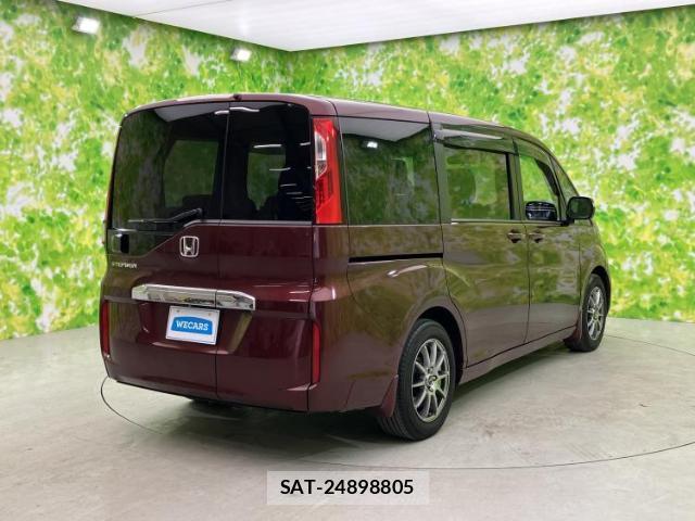 Honda e 2017-08 8552459-2
