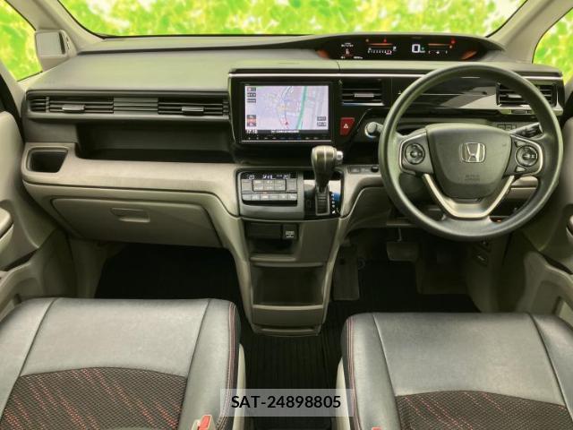 Honda e 2017-08 8552459-3