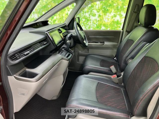 Honda e 2017-08 8552459-5