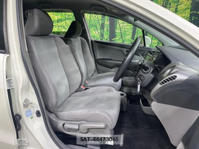 Honda STREAM 2009-06 8549955-6