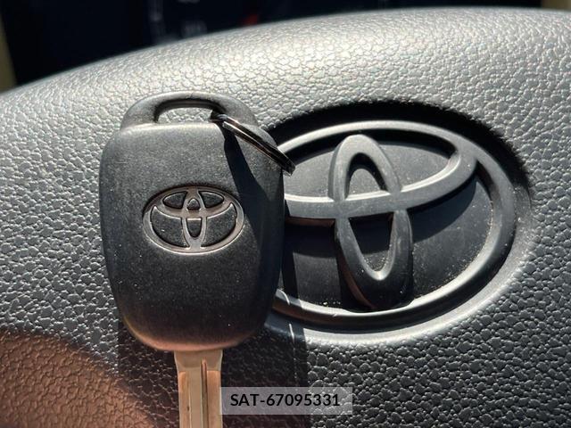 Toyota SUCCEED 2016-03 8546862-5