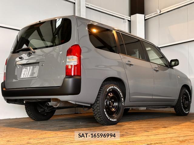 Toyota SUCCEED 2017-06 8550940-2