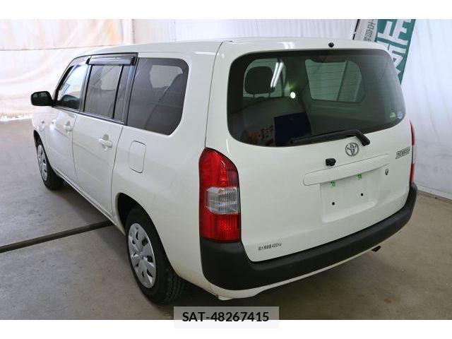 Toyota SUCCEED 2017-07 8551646-1