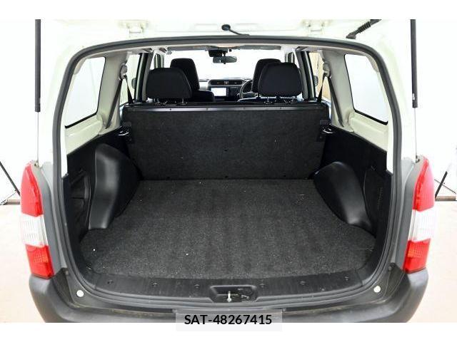 Toyota SUCCEED 2017-07 8551646-12