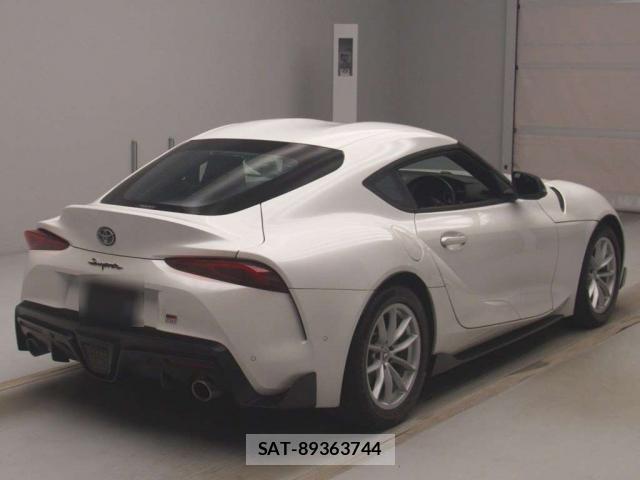 Toyota SUPRA 2020-02 8547920-1