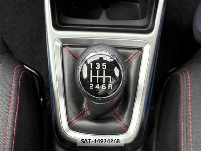 Suzuki SWIFT 2025-10 8547892-10
