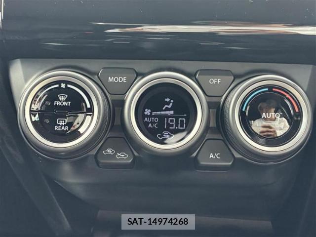 Suzuki SWIFT 2025-10 8547892-8