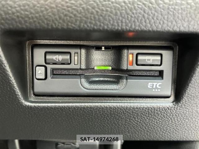 Suzuki SWIFT 2025-10 8547892-9