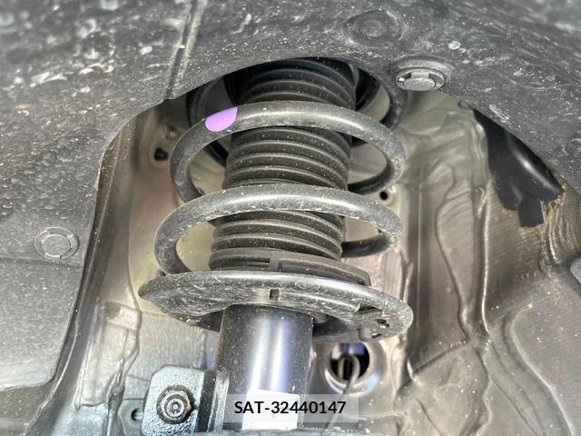 Suzuki SWIFT 2024-03 8549538-19