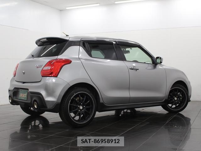 Suzuki SWIFT 2023-06 8551041-19