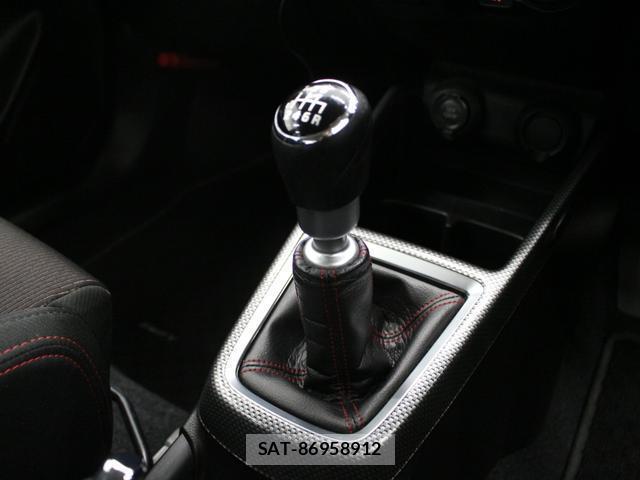 Suzuki SWIFT 2023-06 8551041-5