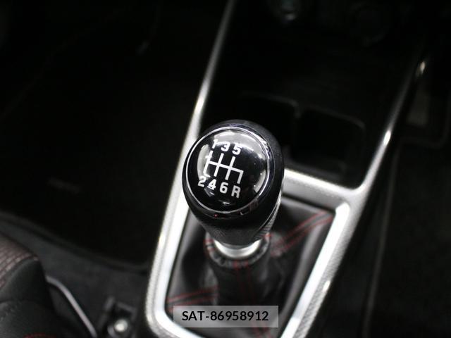 Suzuki SWIFT 2023-06 8551041-6