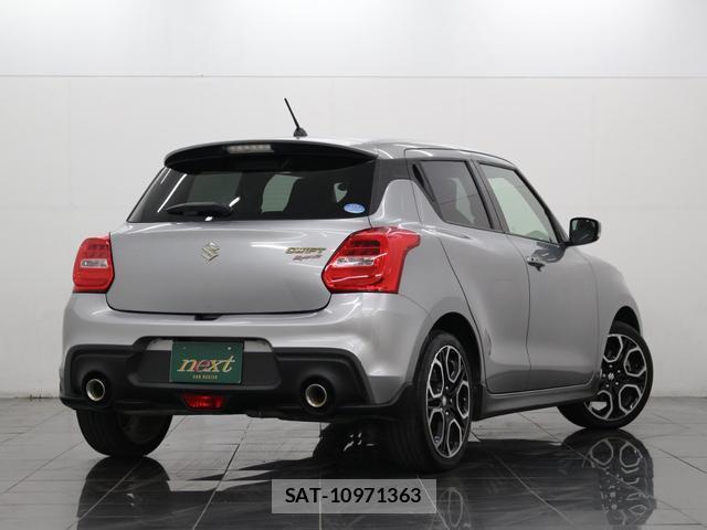 Suzuki SWIFT 2020-02 8551042-1