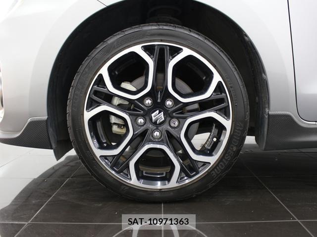Suzuki SWIFT 2020-02 8551042-18