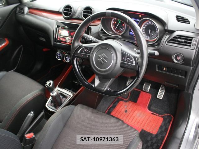 Suzuki SWIFT 2020-02 8551042-6