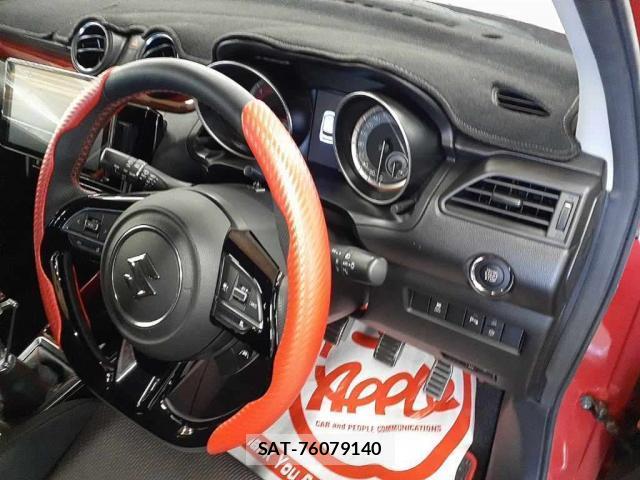 Suzuki SWIFT 2024-09 8551970-2