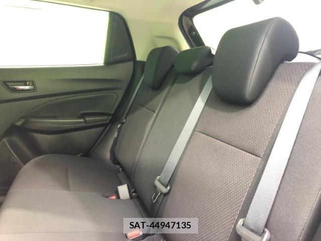 Suzuki SWIFT 2023-12 8552260-6