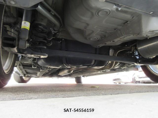 Suzuki SWIFT 2014-03 8545751-18