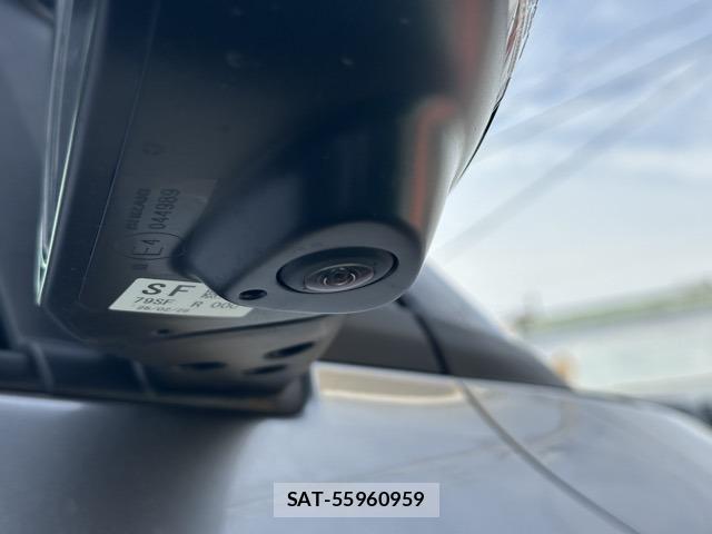 Suzuki SWIFT 2025-03 8549070-13