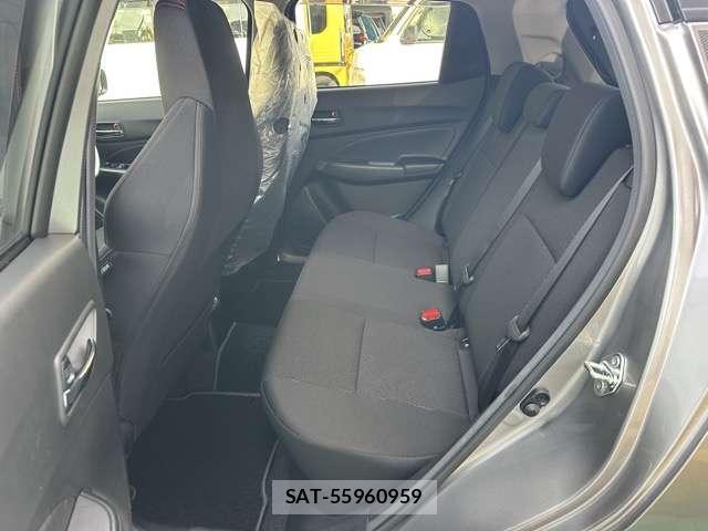 Suzuki SWIFT 2025-03 8549070-6