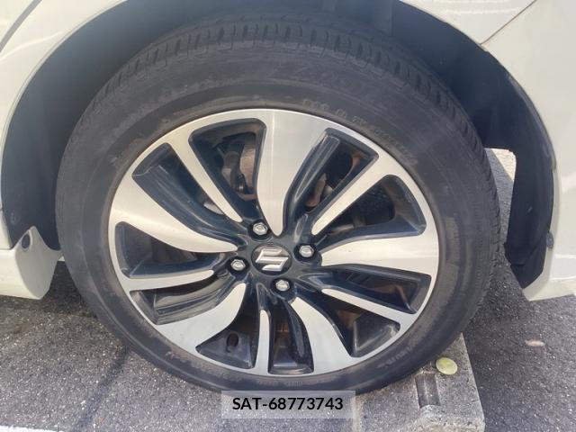 Suzuki SWIFT 2019-09 8550548-3