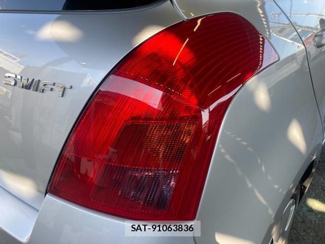 Suzuki SWIFT 2006-08 8551836-19