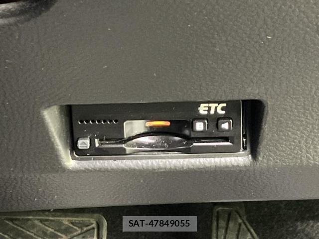 Suzuki SWIFT 2015-06 8552685-17