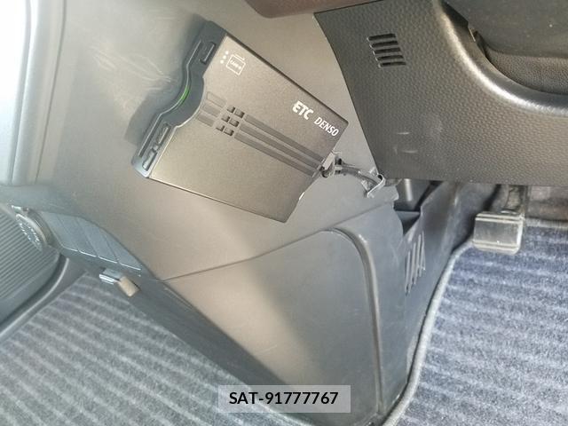 Toyota TANK 2019-03 8550471-18