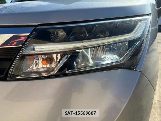 Toyota TANK 2017-11 8552035-17