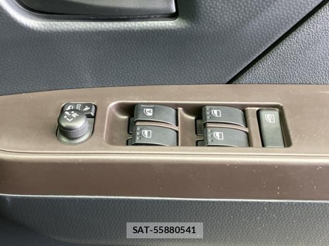 Toyota TANK 2017-02 8552440-17