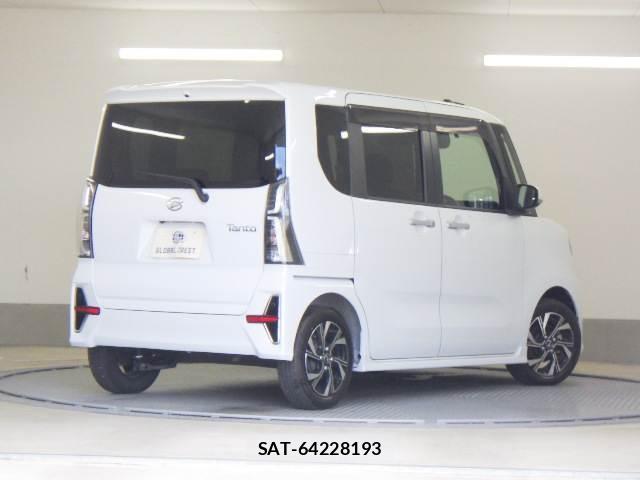 Daihatsu TANTO 2022-04 8545568-1