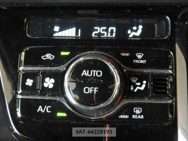 Daihatsu TANTO 2022-04 8545568-8