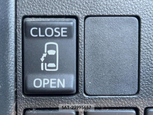 Daihatsu TANTO 2013-11 8545618-3