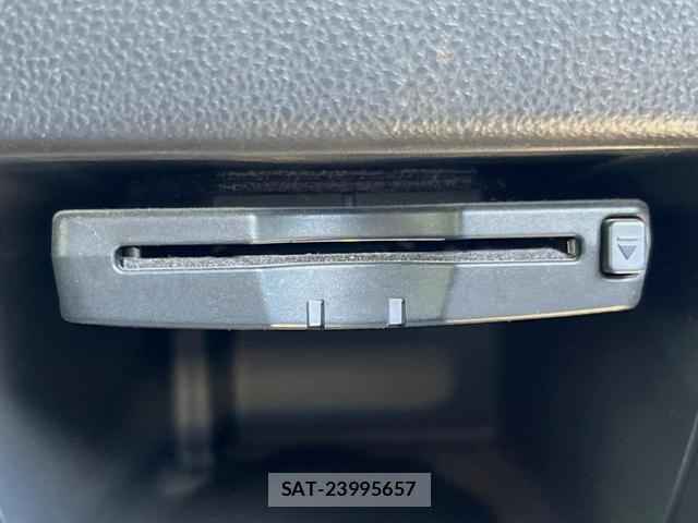 Daihatsu TANTO 2013-11 8545618-4