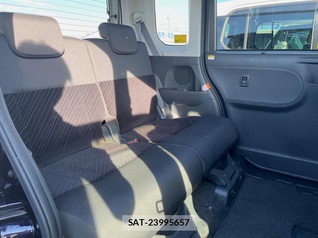 Daihatsu TANTO 2013-11 8545618-9
