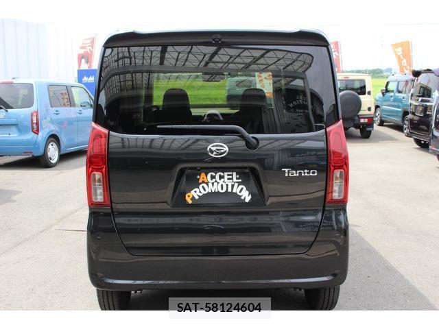 Daihatsu TANTO 2022-07 8545971-1
