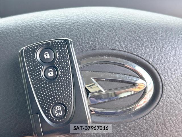 Daihatsu TANTO 2013-09 8546871-6