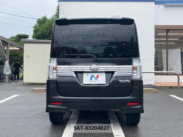 Daihatsu TANTO 2015-12 8546905-14