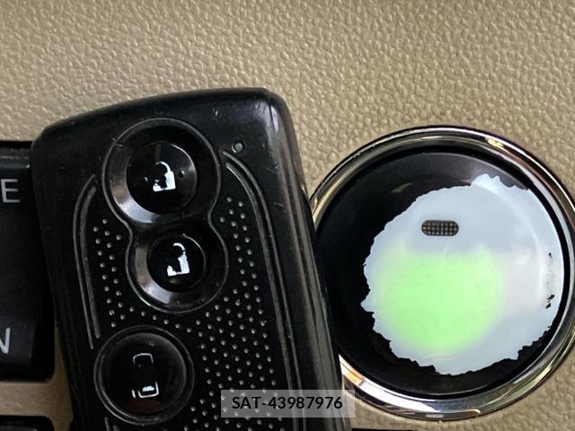 Daihatsu TANTO 2014-03 8547164-6