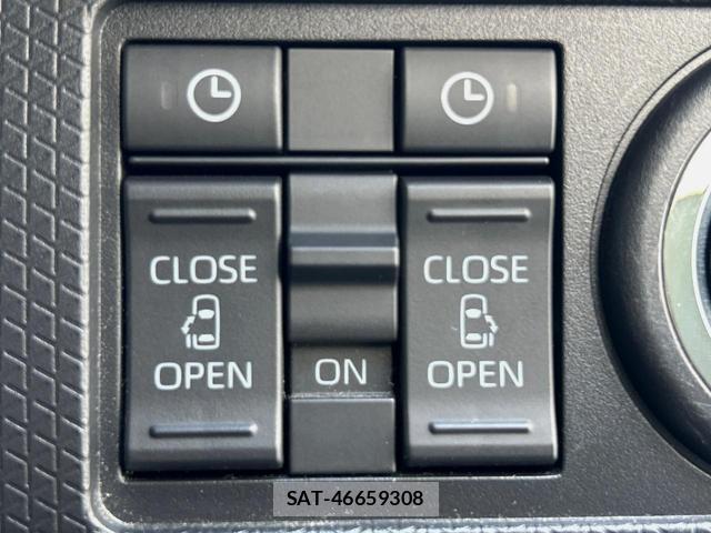 Daihatsu TANTO 2023-09 8547190-4