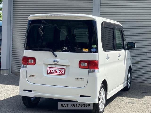 Daihatsu TANTO 2013-08 8547982-1
