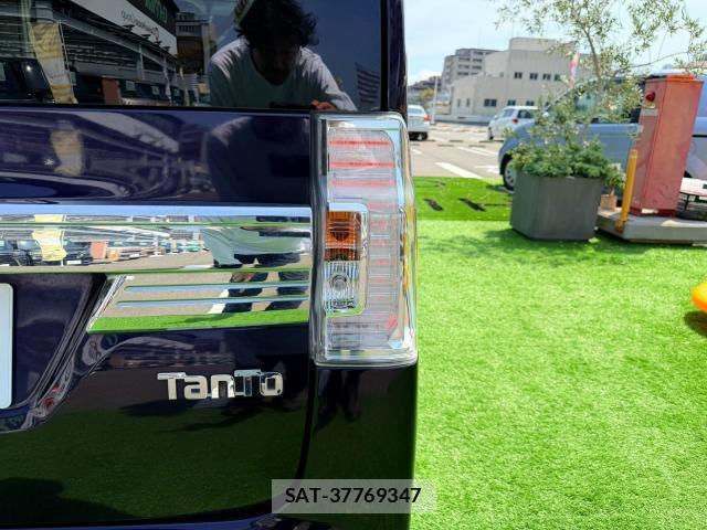 Daihatsu TANTO 2014-02 8548962-19