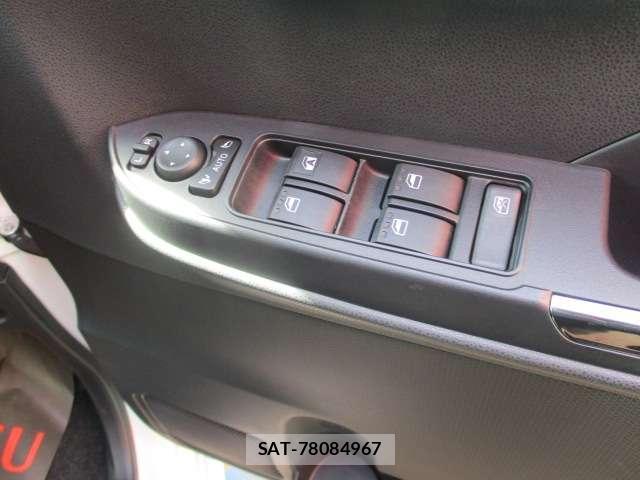 Daihatsu TANTO 2022-10 8549973-11
